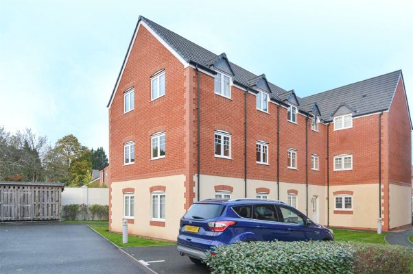 Martineau Drive, Harborne, Birmingham, B32 2AR