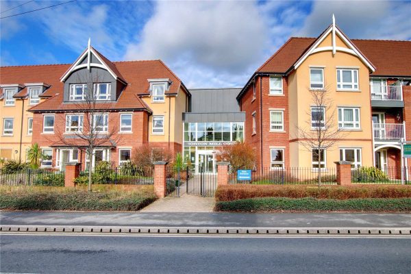 Hanbury Road, Droitwich, Worcestershire, WR9 8GD