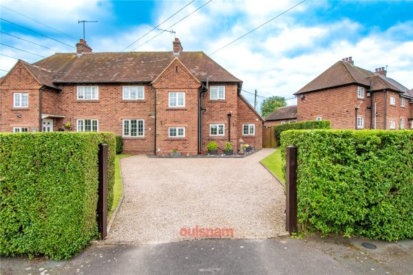 Orchard Crescent, Stoke Prior, Bromsgrove, Worcestershire, B60 4DR