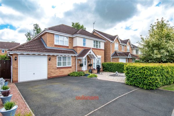 Connaught Road, Bromsgrove, Worcestershire, B60 2SH