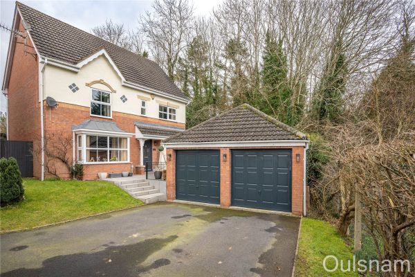 Sedgefield Walk, Catshill, Bromsgrove, Worcestershire, B61 0SE