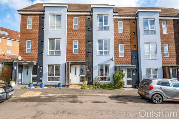Oldfield Road, Bromsgrove, Worcestershire, B61 8BB